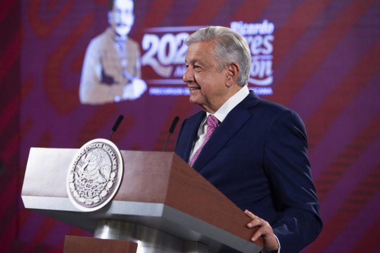 Defiende AMLO la investigación de Ayotzinapa ante cuestionamientos Defiende AMLO la investigación de Ayotzinapa ante cuestionamientos