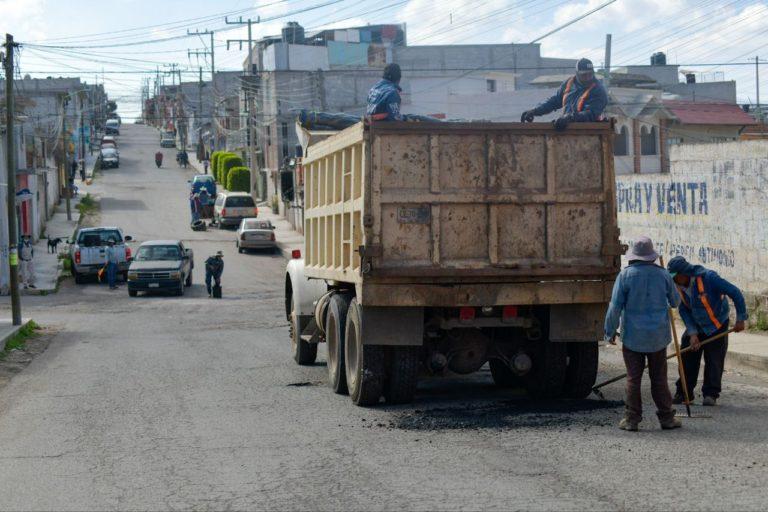 SE CUMPLE UN MES EN QUE FUERON RETOMADOS TRABAJOS ARDUOS DE BACHEO POR LA ADMINISTRACIÓN DE TULANCINGO SE CUMPLE UN MES EN QUE FUERON RETOMADOS TRABAJOS ARDUOS DE BACHEO POR LA ADMINISTRACIÓN DE TULANCINGO