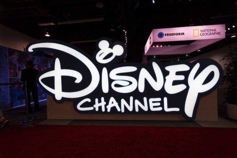 Disney limitará contrataciones y emprende otras medidas de ahorro, según CNBC Disney limitará contrataciones y emprende otras medidas de ahorro, según CNBC