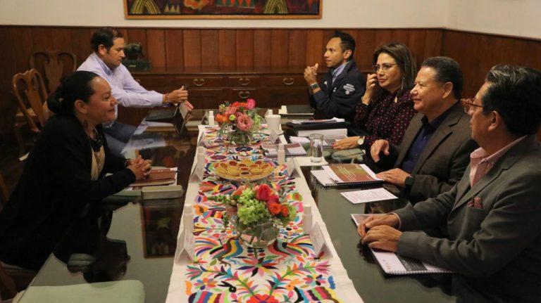 Gobierno y Semarnat trabajarán juntos Gobierno y Semarnat trabajarán juntos