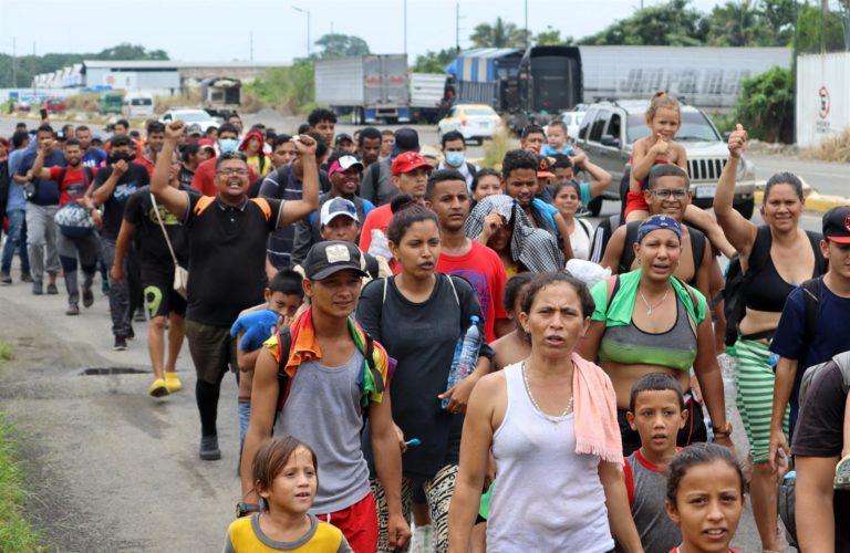 México deporta a más de 100 guatemaltecos vía terrestre México deporta a más de 100 guatemaltecos vía terrestre