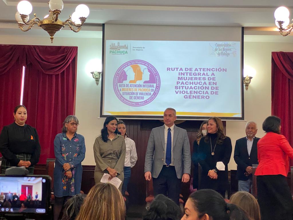 Presentan ruta de atención integral para la mujer 