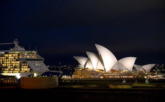 Atraca crucero en Sidney con 800 casos positivos de Covid Atraca crucero en Sidney con 800 casos positivos de Covid