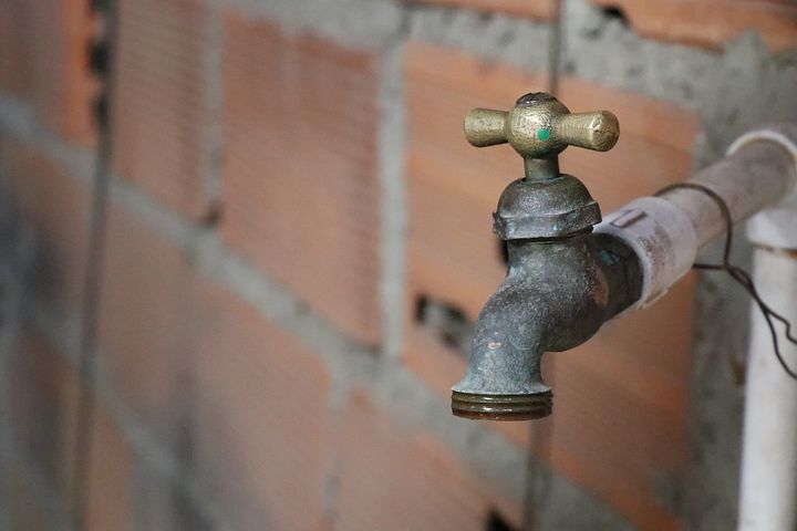 Escasez de agua en Barrios Altos de Pachuca