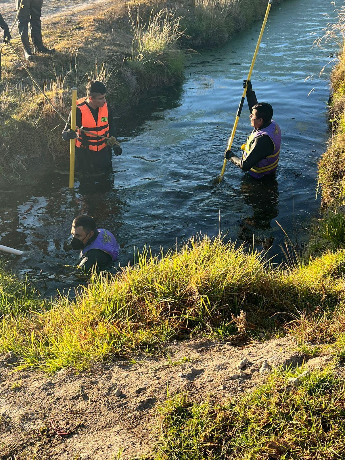 Encuentran sin vida a menor de edad en un canal de riego