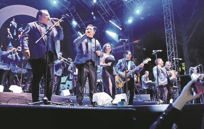 Habrá pantallas sobre Reforma para concierto: Sheinbaum Habrá pantallas sobre Reforma para concierto: Sheinbaum