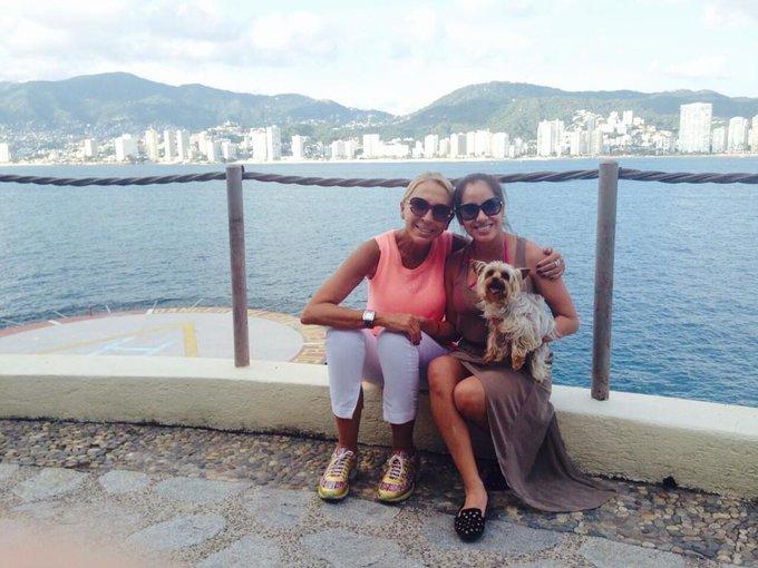 Laura Bozzo, víctima de robo en la carretera a Acapulco Laura Bozzo, víctima de robo en la carretera a Acapulco