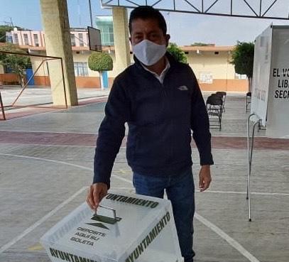 Regidor de Ixmiquilpan, pide licencia a su cargo 