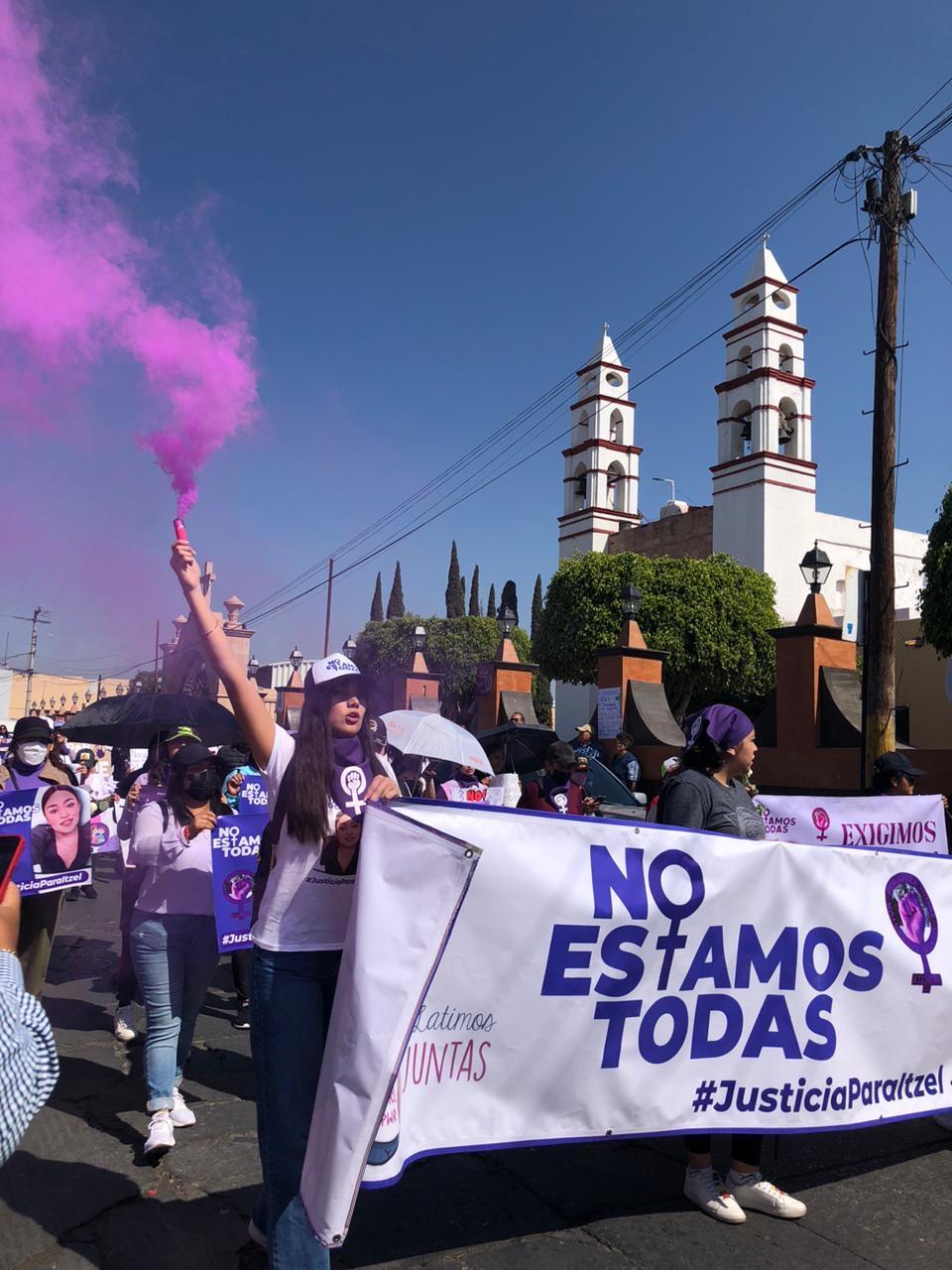 Exigen justicia por la maestra Itzel en Mixquiahuala