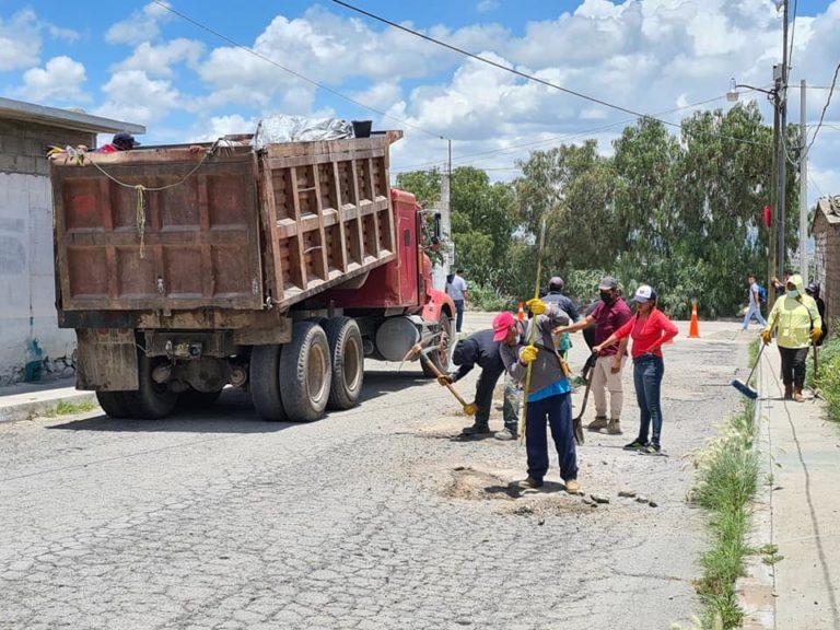 Solicitan que retiren escombro de arreglo a una calle 