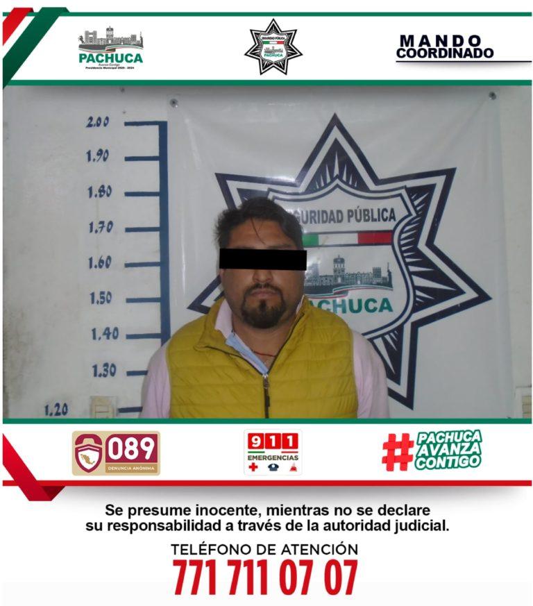Policía de Pachuca detiene a hombre por portación de arma de fuego Policía de Pachuca detiene a hombre por portación de arma de fuego