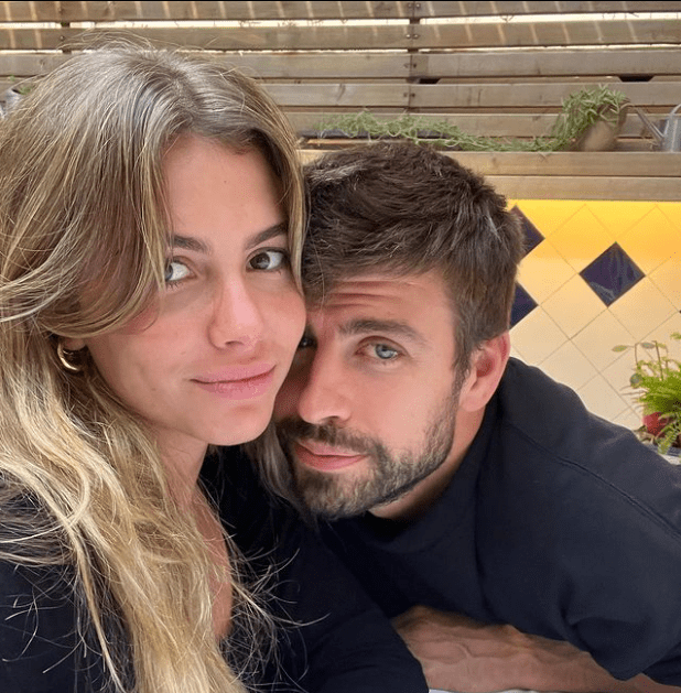 Piqué presume por primera vez a Clara Chía y las redes explotan