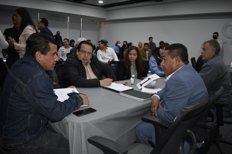 Sedeco vincula a proveedores hidalguenses con empresas constructoras Sedeco vincula a proveedores hidalguenses con empresas constructoras