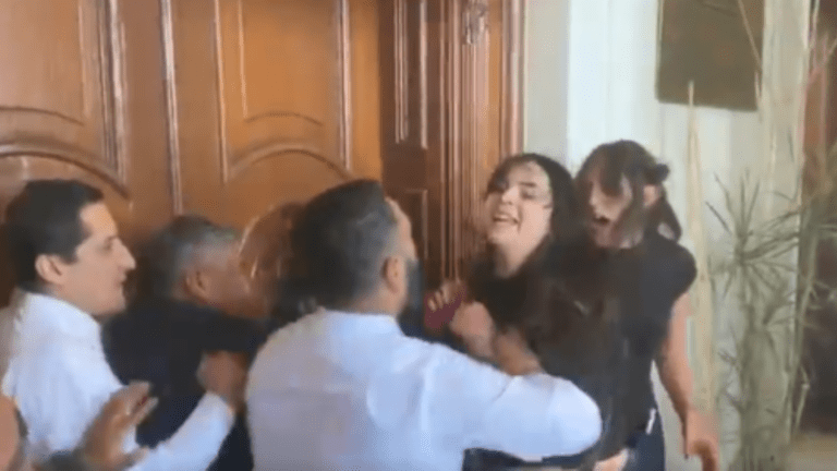Activistas LGBTTIQ+ amplían denuncia tras agresiones en Congreso-CDMX