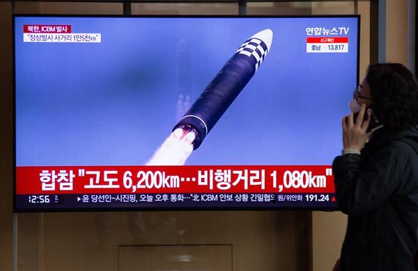 Pionyang dice que disparó un Hwasong-15 Pionyang dice que disparó un Hwasong-15