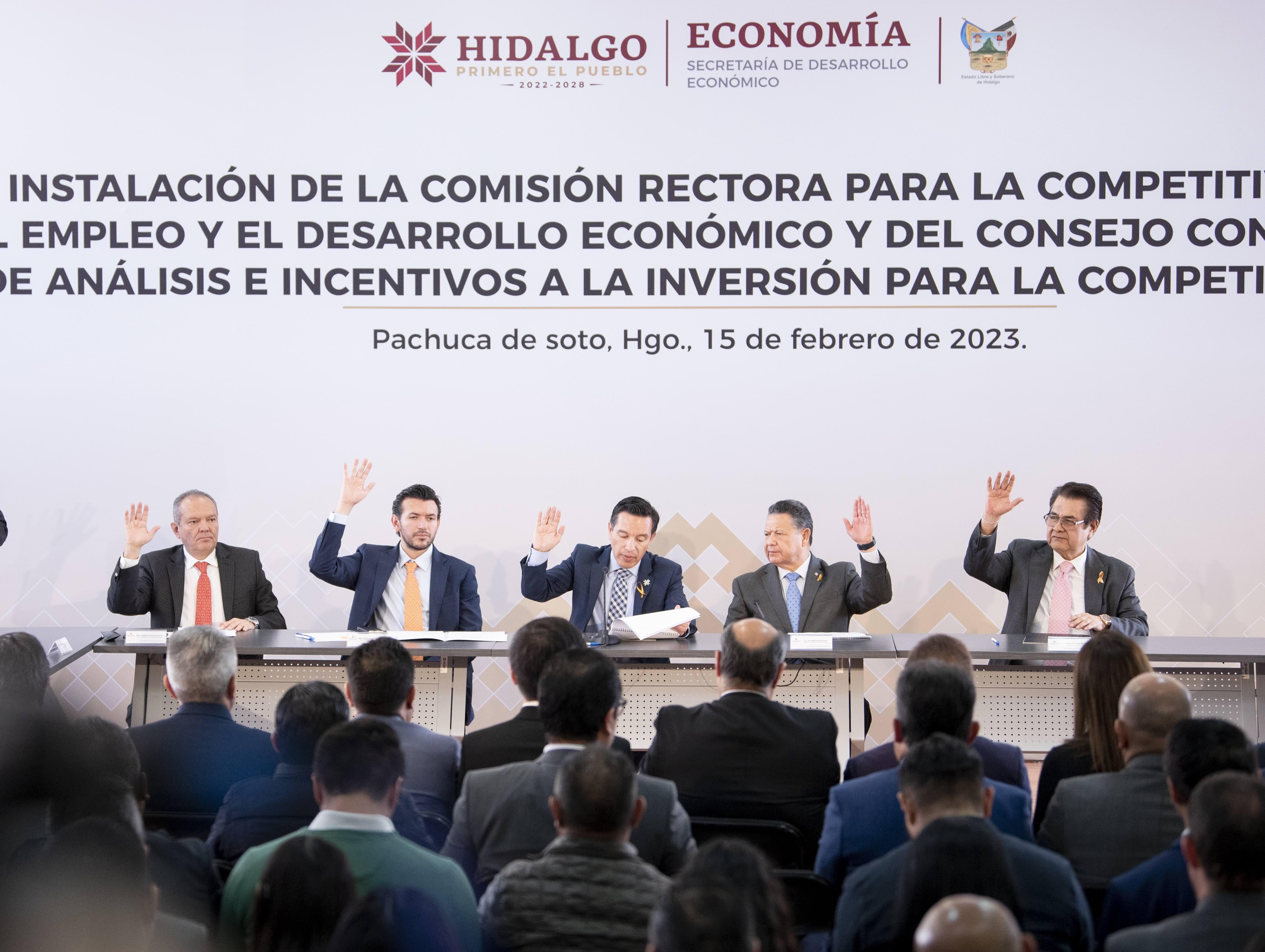 “La pobreza solo se va a combatir generando las condiciones para generar economía”: Menchaca Salazar