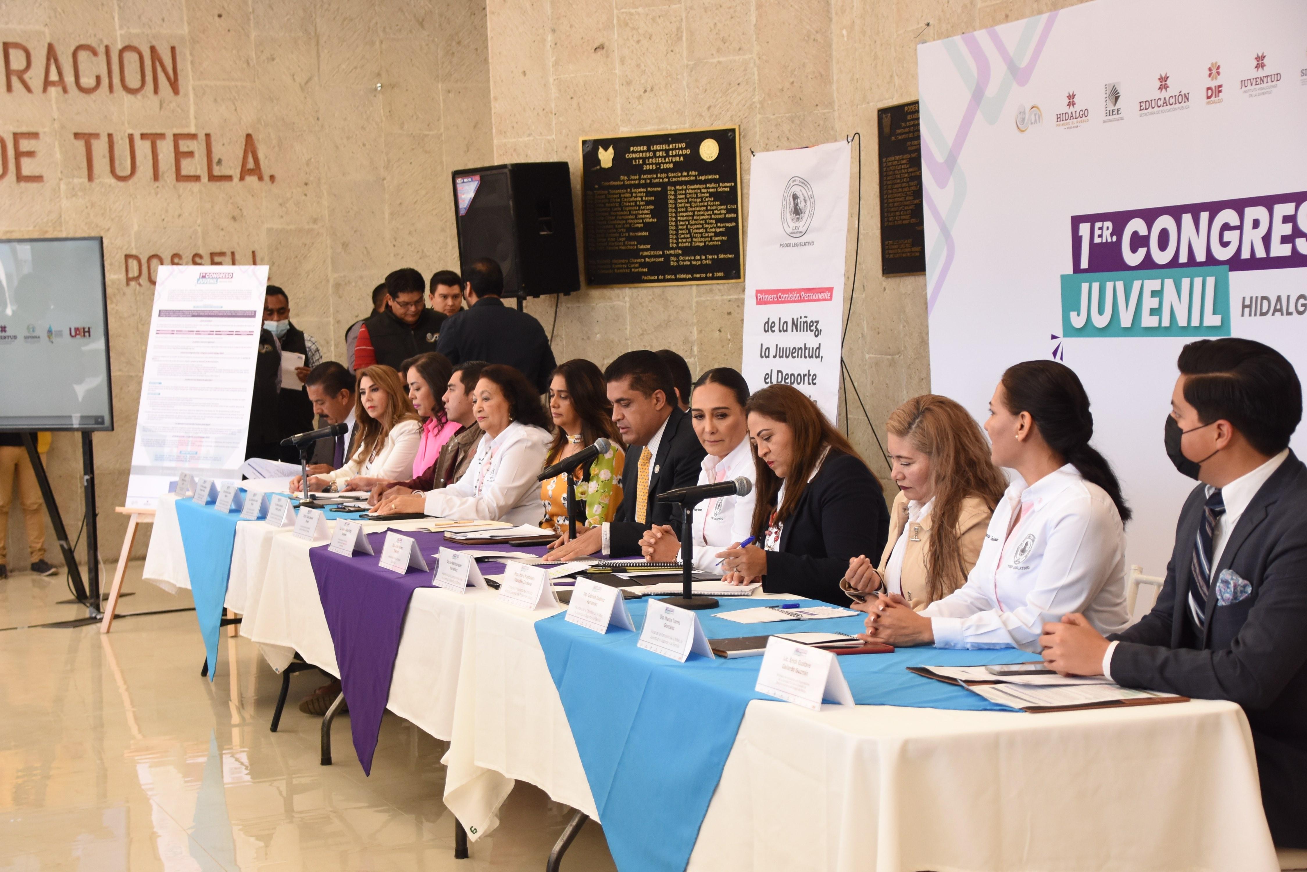 Presentan convocatoria para el Primer Congreso Juvenil Hidalgo 2023