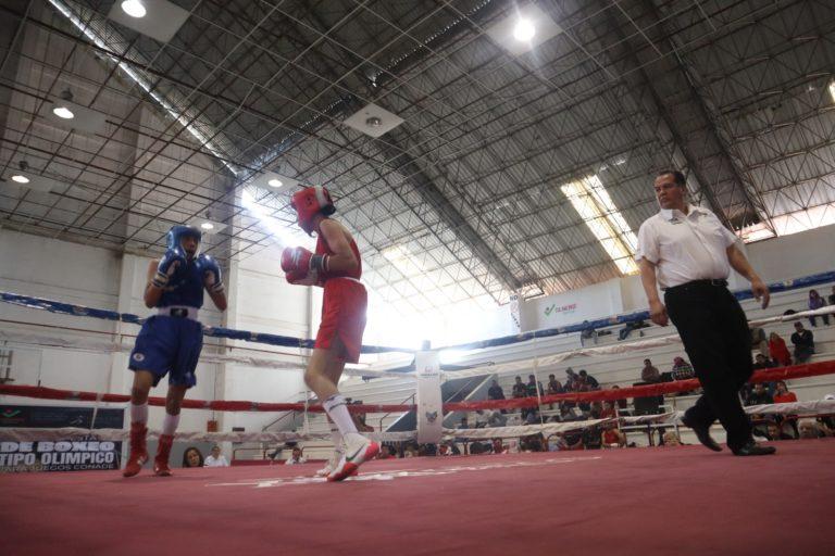 Más de 300 espectadores se dieron cita en primera eliminatoria de box