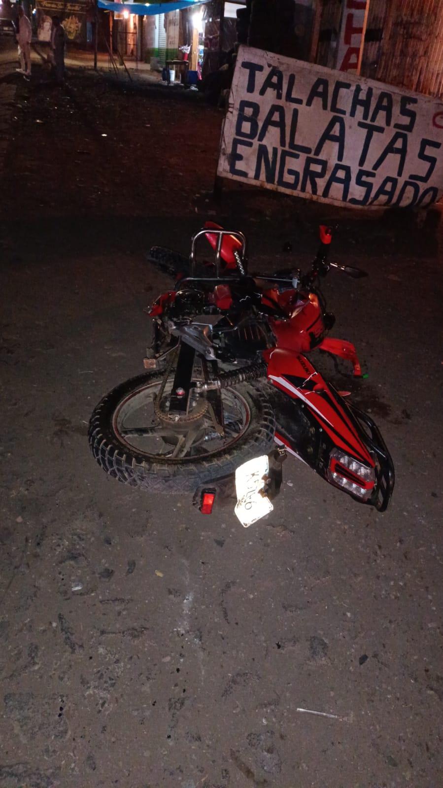 Muere motociclista y dos personas resultaron lesionadas