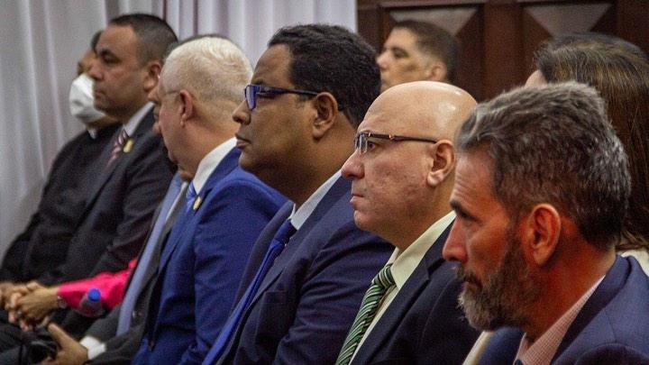 Al menos 8 heridos por tiroteos en dos comercios en el noroeste de Venezuela Al menos 8 heridos por tiroteos en dos comercios en el noroeste de Venezuela