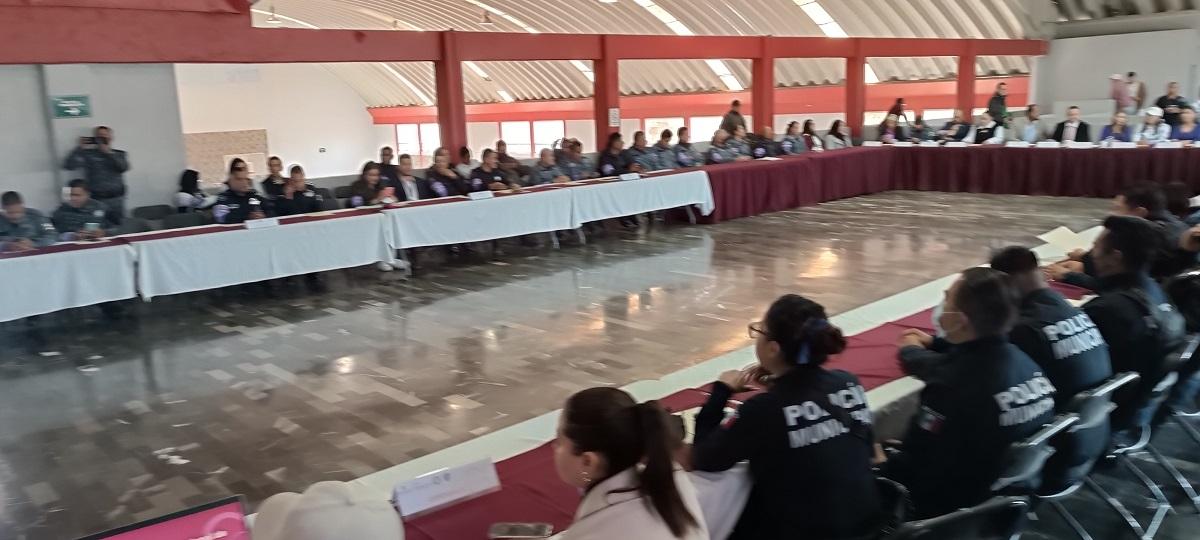 Policías municipales reciben capacitación por parte de la CEDH