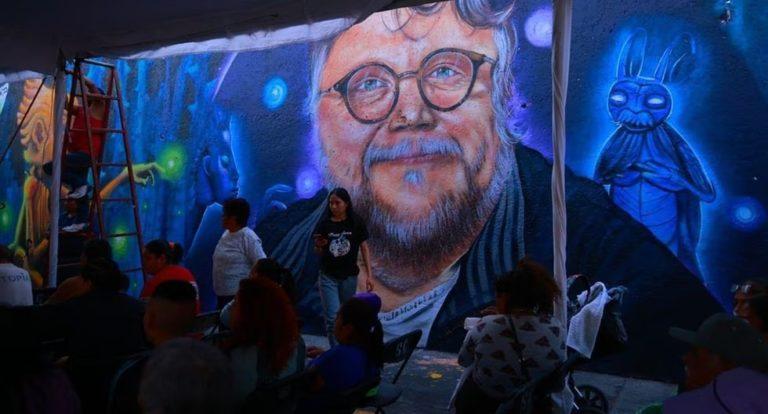 <strong>Con mural en Iztapalapa, rinden homenaje a Guillermo del Toro en CDMX</strong> <strong>Con mural en Iztapalapa, rinden homenaje a Guillermo del Toro en CDMX</strong>