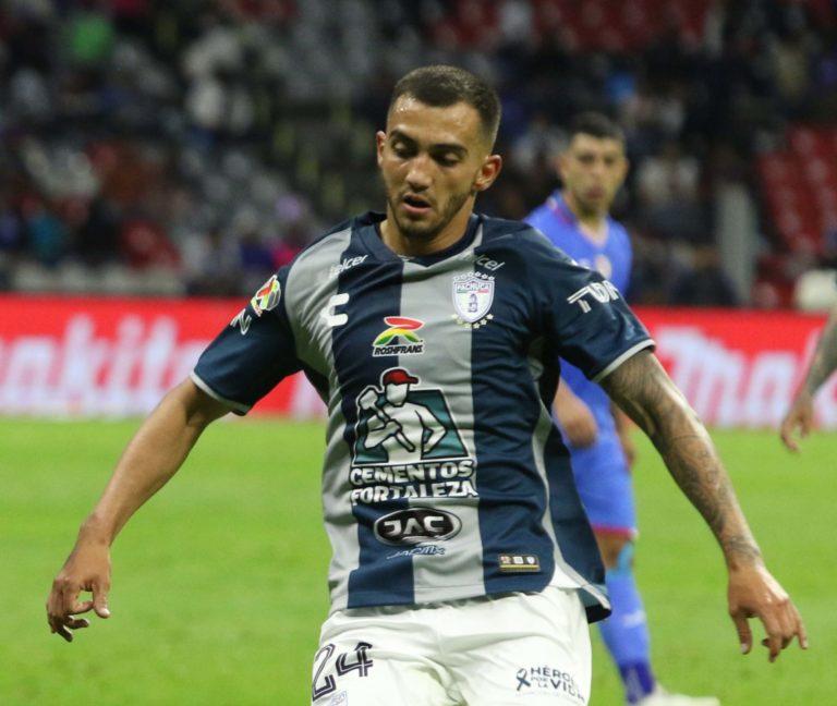 Luis Chávez revela tristeza por no poder emigrar al futbol de Europa Luis Chávez revela tristeza por no poder emigrar al futbol de Europa