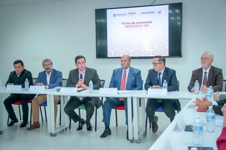 Firman convenio entre Instituciones de Educación Superior y productores