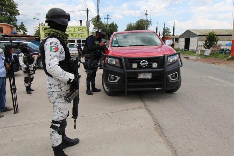 <strong>Huachicoleros hirieron a tres policías</strong>