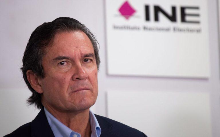 Tribunal ordena restituir a secretario ejecutivo del INE Tribunal ordena restituir a secretario ejecutivo del INE