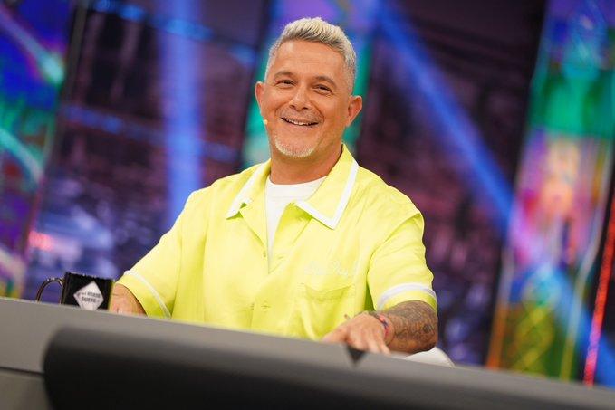 Alejandro Sanz defiende a Shakira y aplaude su canción contra Piqué Alejandro Sanz defiende a Shakira y aplaude su canción contra Piqué