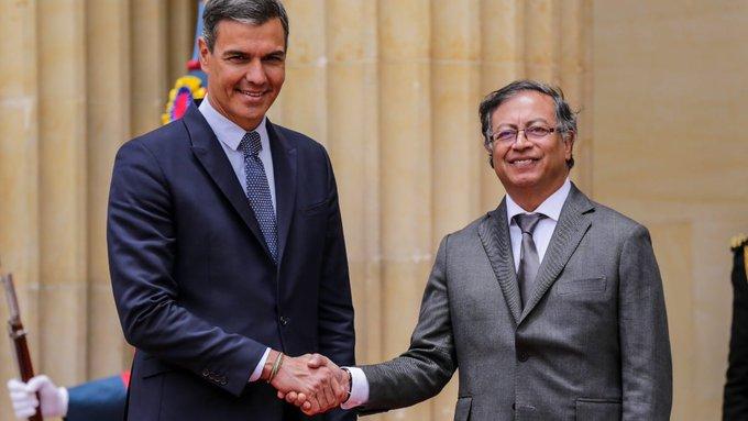 AMLO, Boric y Petro buscan transferencia de CELAC a Perú AMLO, Boric y Petro buscan transferencia de CELAC a Perú