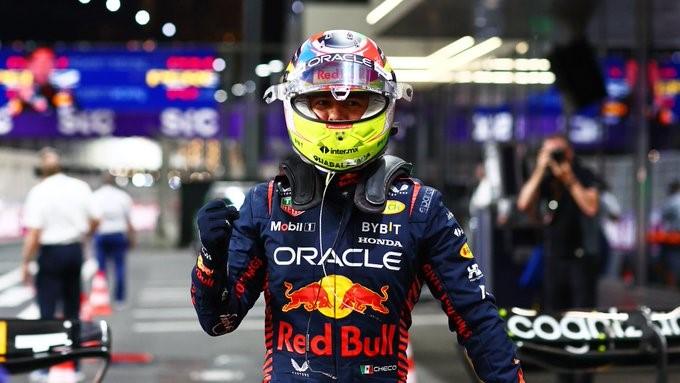 “Checo” Pérez gana el GP de Arabia Saudita; llega a 5 victorias en F1 “Checo” Pérez gana el GP de Arabia Saudita; llega a 5 victorias en F1