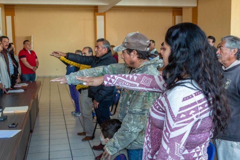 Toman protesta a delegados municipales de Apan Toman protesta a delegados municipales de Apan