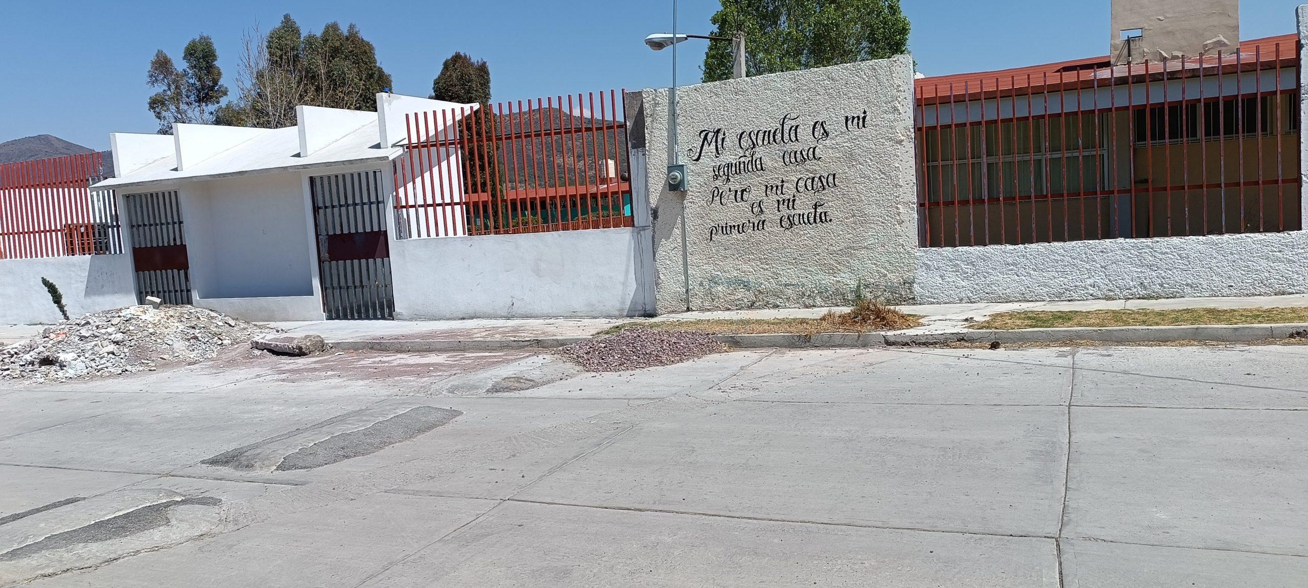 Niega la Secundaria Ricardo Flores Magón que haya pelea entre alumnos