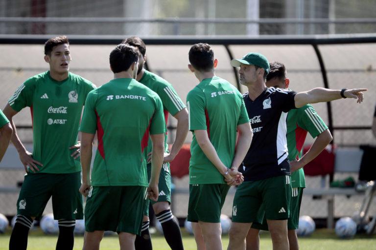 Tras entrenarse, México viaja a Arizona para retar a Estados Unidos Tras entrenarse, México viaja a Arizona para retar a Estados Unidos