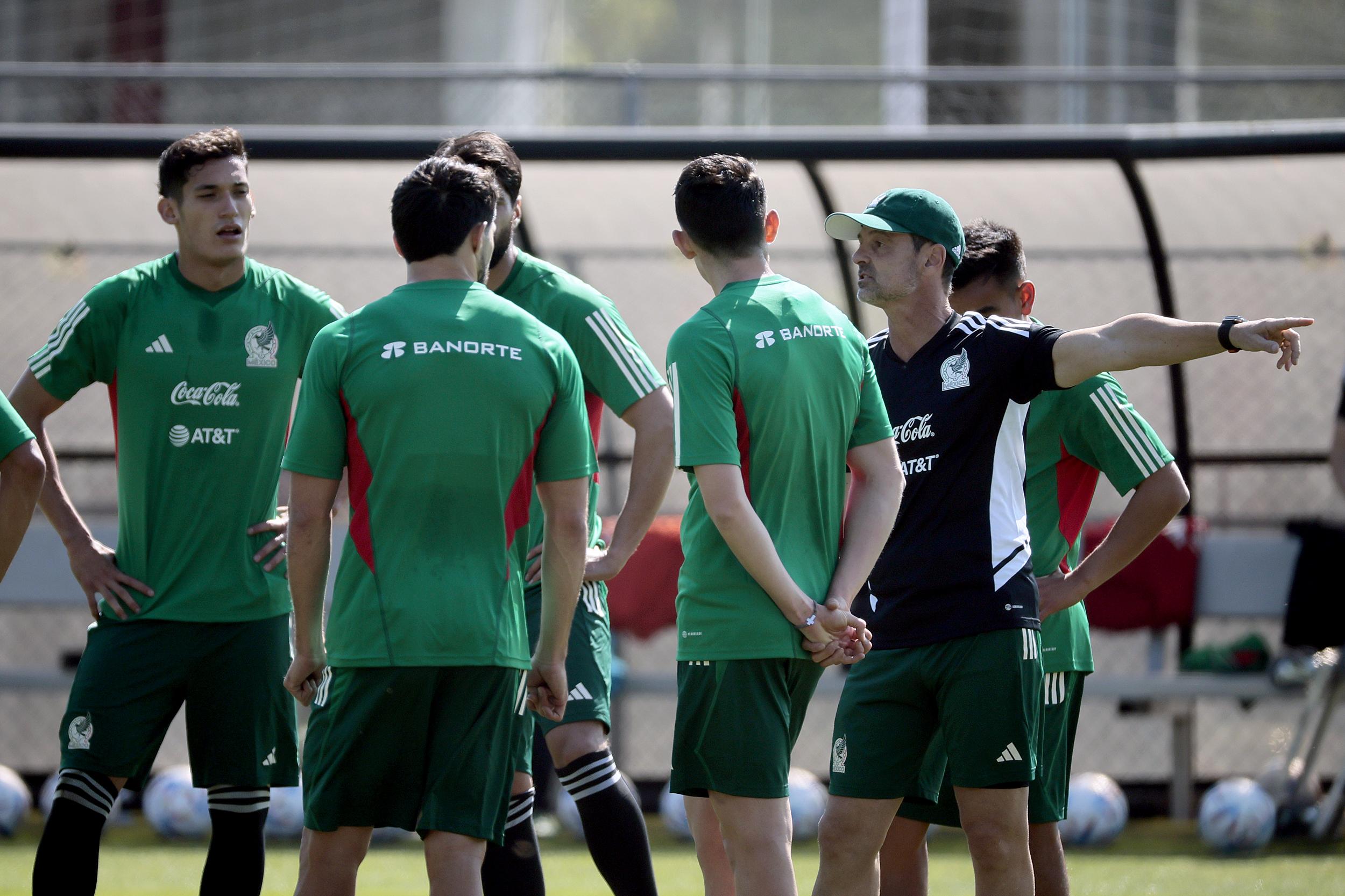 Tras entrenarse, México viaja a Arizona para retar a Estados Unidos