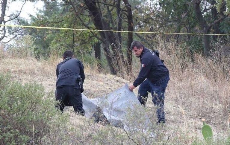 Apareció un hombre ejecutado, desnudo y con las manos atadas Apareció un hombre ejecutado, desnudo y con las manos atadas