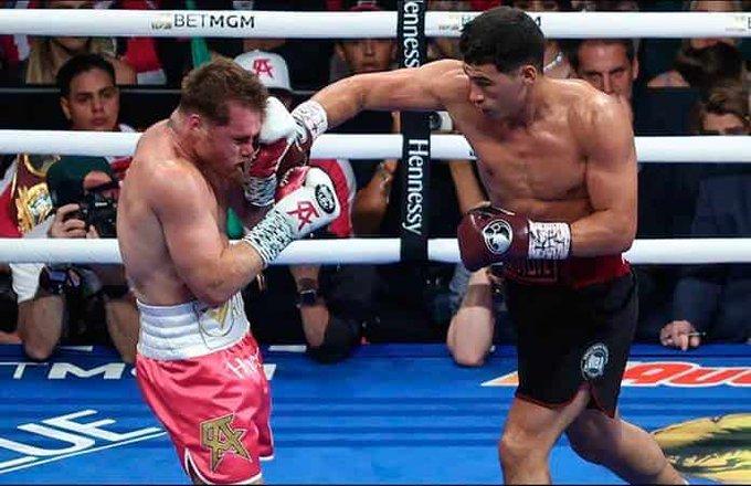 Bivol asegura que “Canelo” Álvarez pone excusas para pelear