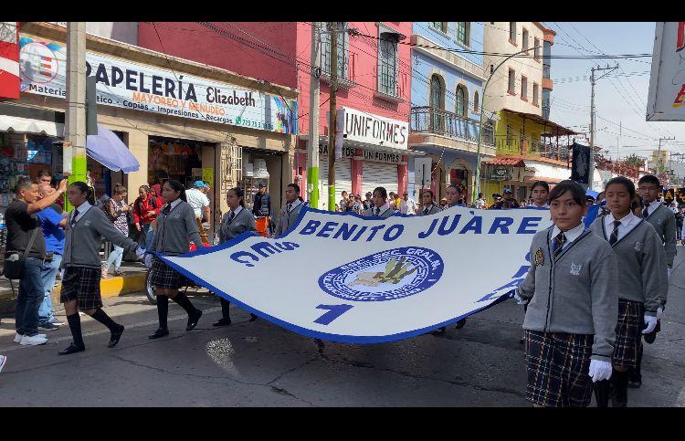 Cumple Secundaria Uno medio siglo de vida