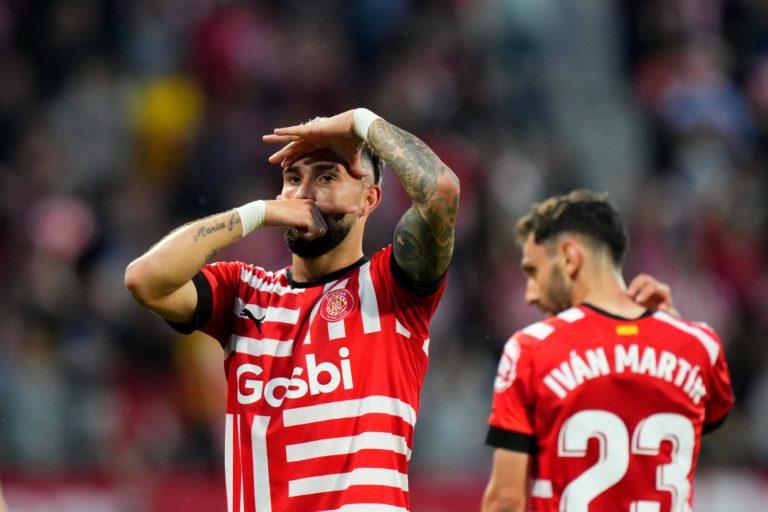 MERENGUE DERRETIDO Y HUMILLADO MERENGUE DERRETIDO Y HUMILLADO
