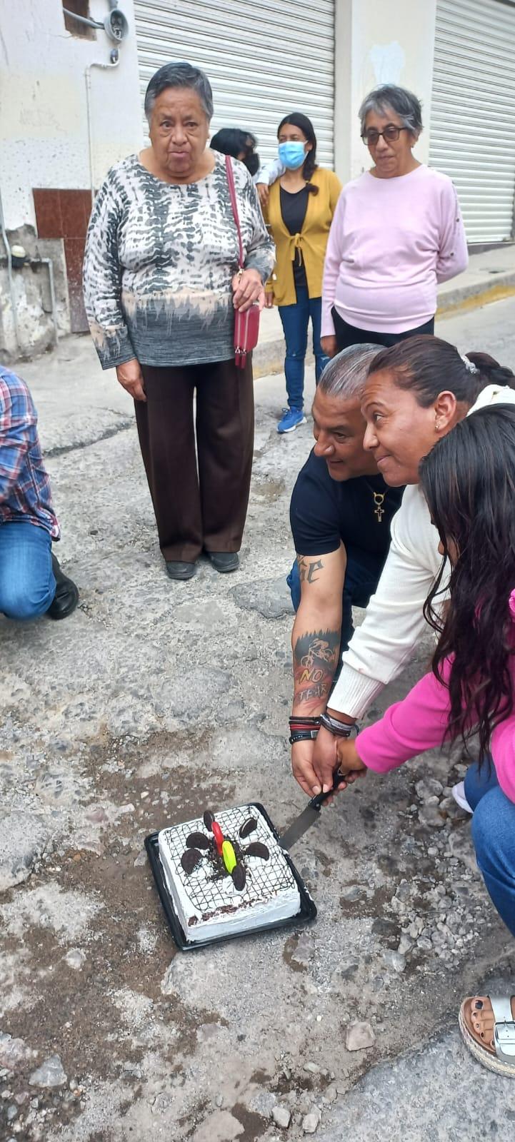 Arrancó obra de pavimentación en calle del bache cumpleañero 