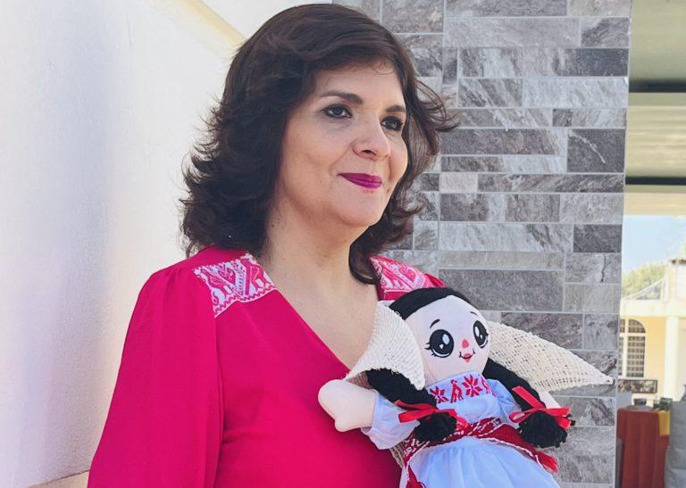 Continúa polémica por muñeca Continúa polémica por muñeca