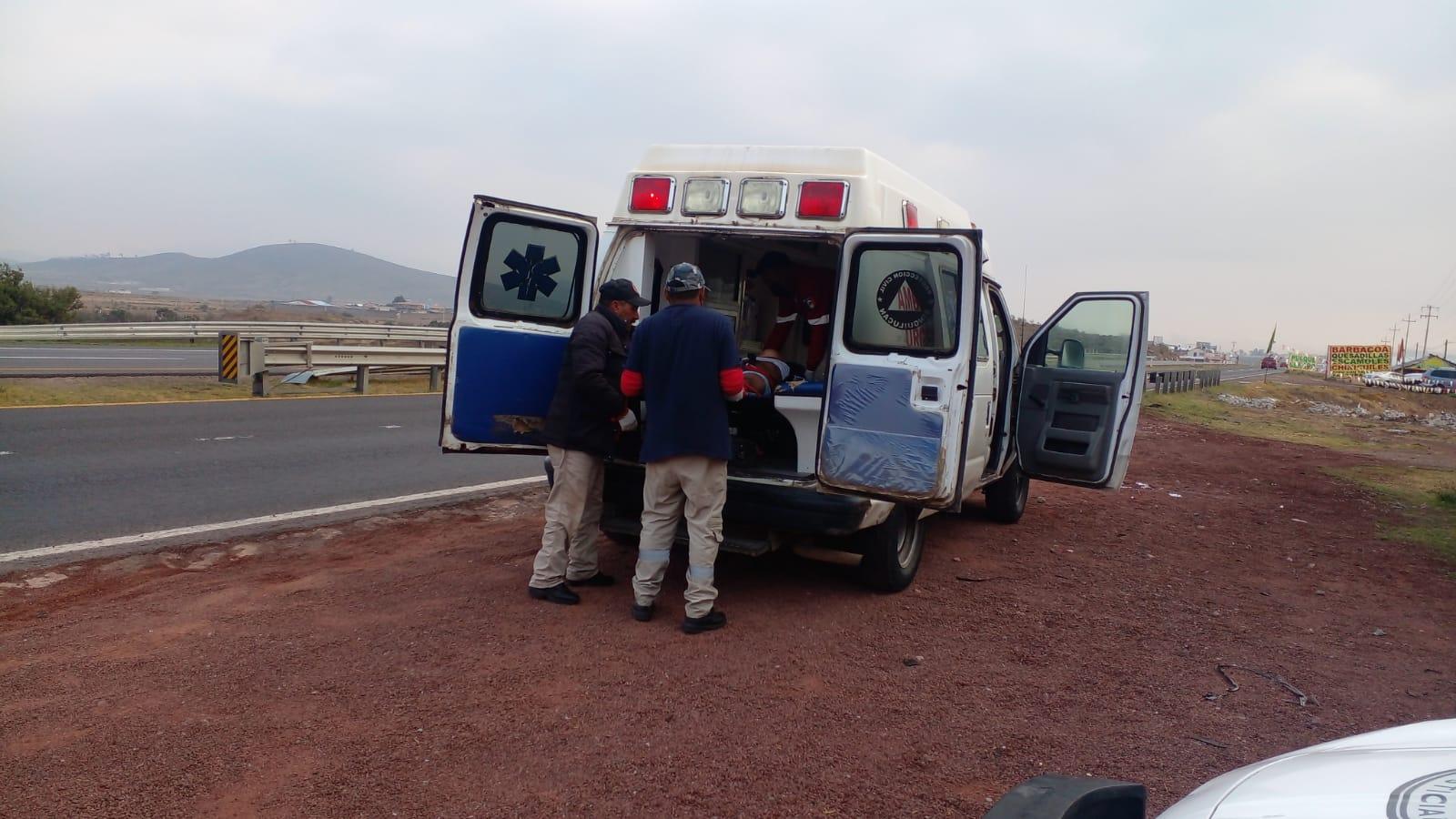 Muere hombre tras ser encontrado en la vía pública