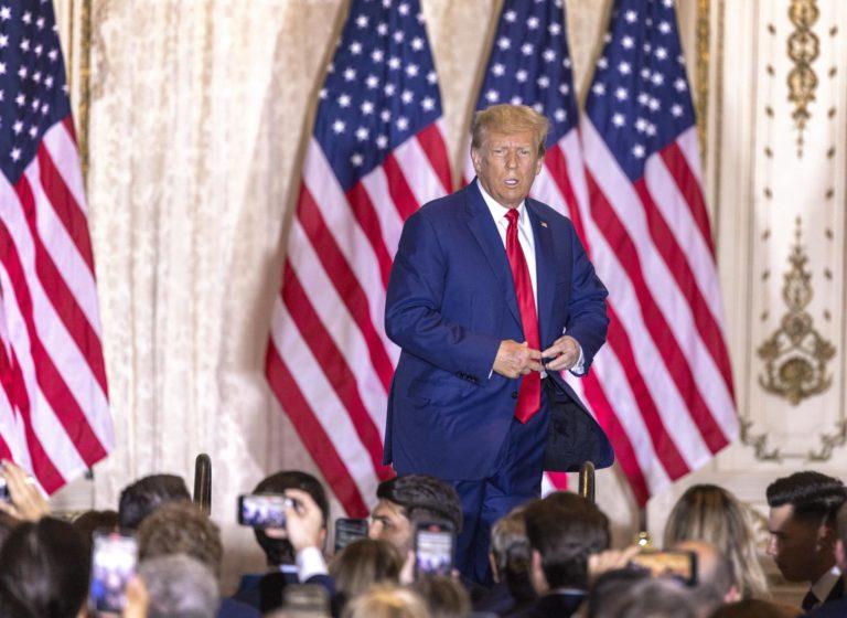 Trump pide que se desfinancie al FBI y al Departamento de Justicia Trump pide que se desfinancie al FBI y al Departamento de Justicia
