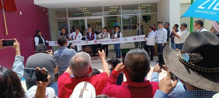 Gobernador del Estado, inaugura el Centro de Salud en Almoloya