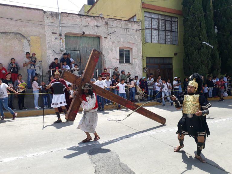 Listos para los viacrucis vivientes Listos para los viacrucis vivientes