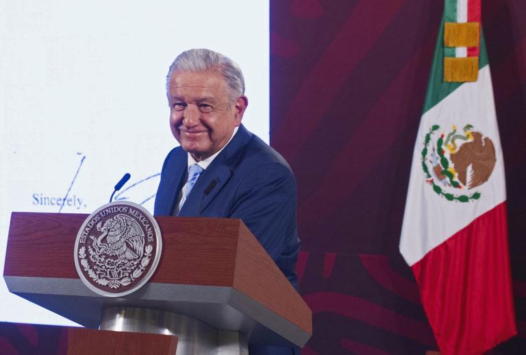 López Obrador niega que sus hijos sean corruptos ante nuevos reportajes