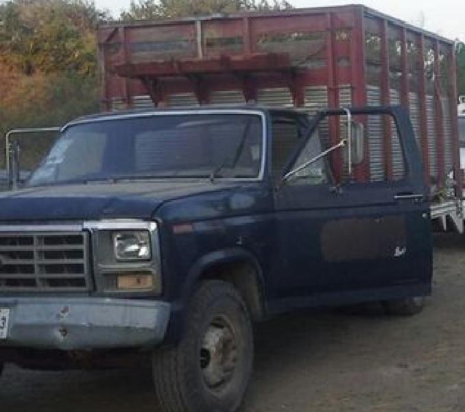 Atrapan a presunto huachicolero, en camioneta con hidrocarburo Atrapan a presunto huachicolero, en camioneta con hidrocarburo