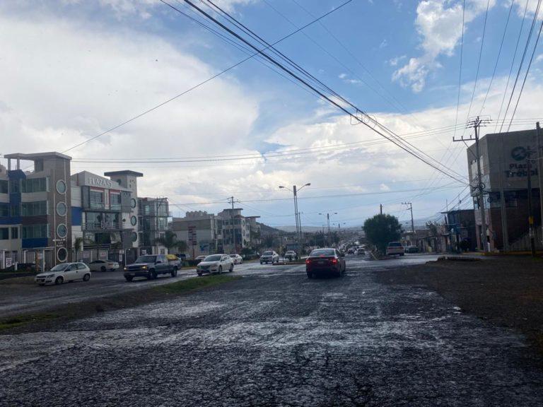 Lluvias fuertes con descargas eléctricas 